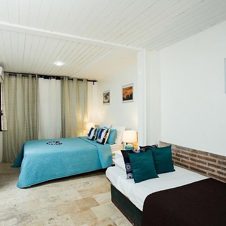 Hotel Portes 9 ซานโตโดมิงโก ภายนอก รูปภาพ