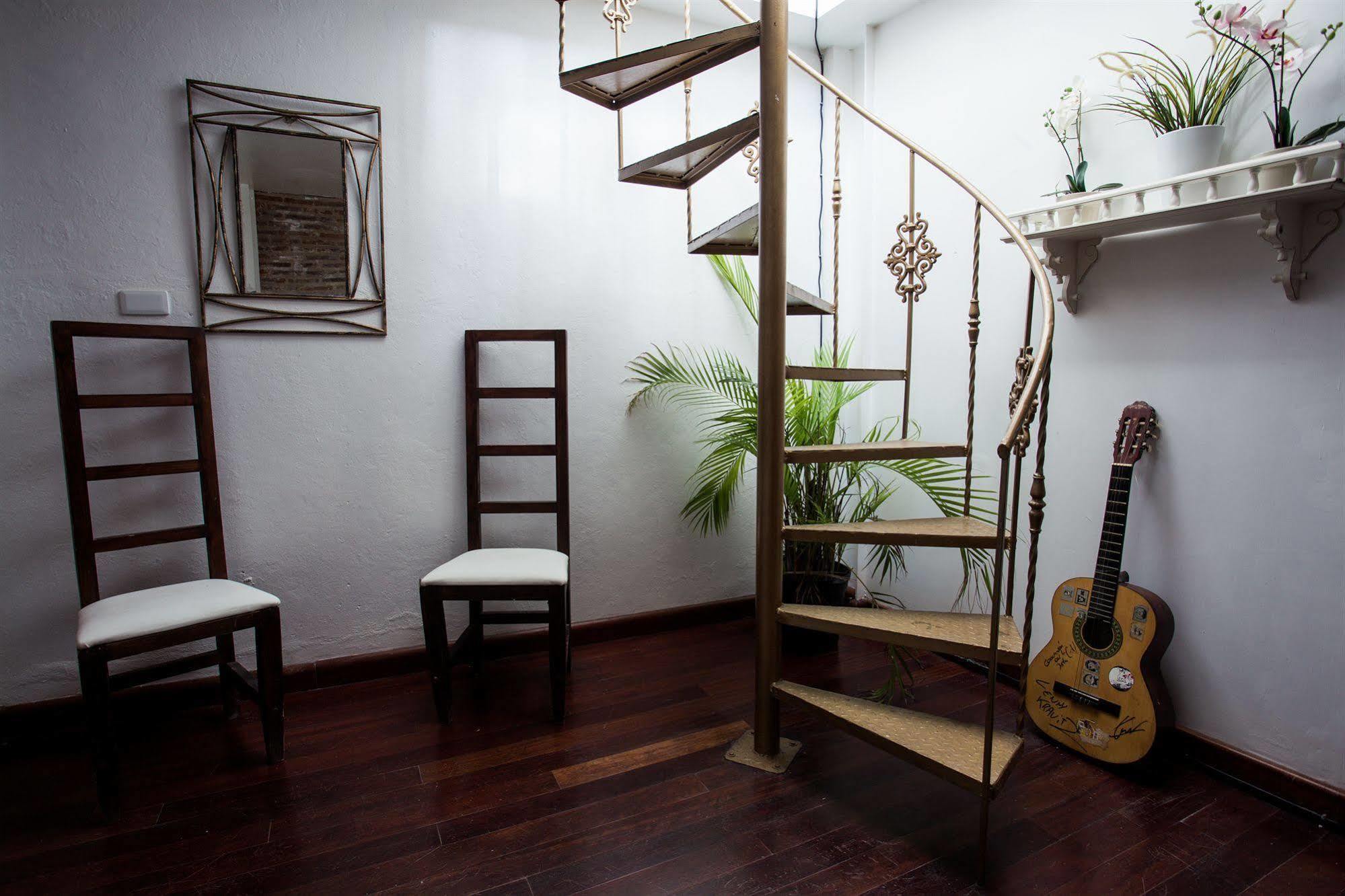 Hotel Portes 9 ซานโตโดมิงโก ภายนอก รูปภาพ